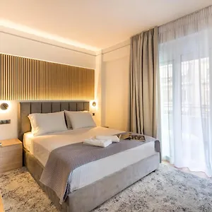 https://urban-suites-helexpo.hotelschalkidiki.net